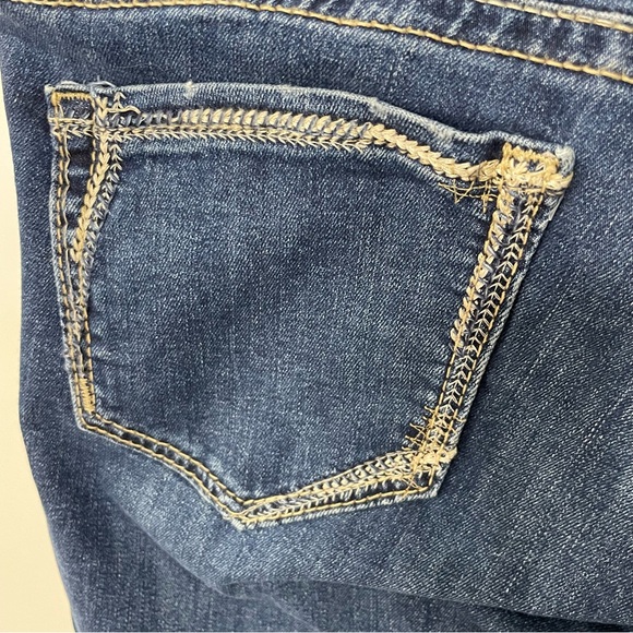 Silver Jeans Elyse Curvy Mid Rise Slim Boot Dark Blue, size 32/31 - Picture 8 of 10